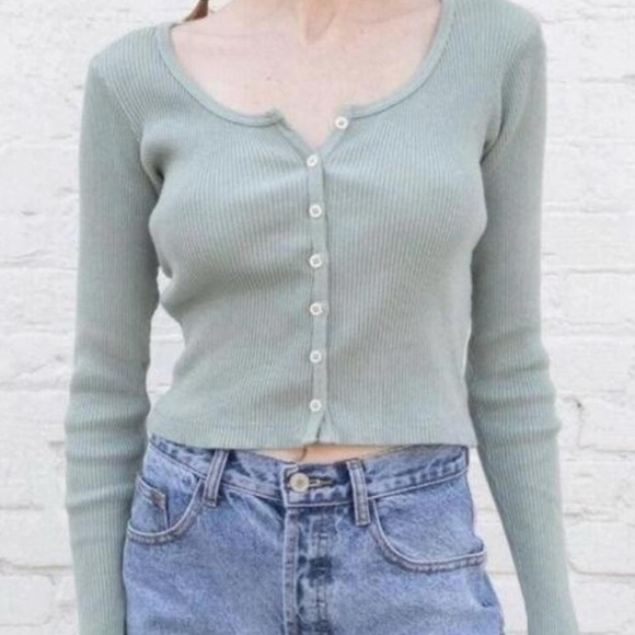 Brandy Melville John Galt Ribbed Long Sleeve Button Down‎ OS Sage Green - Picture 1 of 6